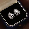 Brincos Longos de Renda com Pérolas Incrustadas de Diamantes, Brincos da Moda para Mulheres, Luxo Acessível, Brincos de Nicho de Alta Qualidade