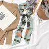 Bufanda Pequeña de Seda para Mujer Estilo Coreano Versátil Letra Geométrica Cinta Diadema Larga Estrecha Elegante de Moda Bufanda Decorativa Multifuncional