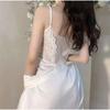 Camisola de seda gelada com renda e malha de primavera quente ao vivo e verão, lindas costas, pijamas puros desejo, pijamas sensuais, almofada no peito