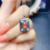 Venta al por mayor de fábrica Popular Colgante de Ópalo de Fuego Natural Plata S925 Incrustado Piedra Principal 5*7 Joyería de Lujo Venta Directa de Fábrica