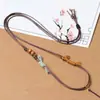 Cordão de pingente trançado à mão com pingentes de ouro e jade, estilo elegante e artístico, adequado para homens e mulheres, cordão de pescoço ajustável, atacado disponível