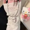 Lindo Gato Kt con Lazo Rosa y Cierre de Cordones Collar de Perlas Cadena para Clavícula Versátil Dulce y Exquisito Ropa de Trabajo Femenina
