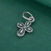 Pingente de Cruz Retrô em Prata de Lei S925 Pingente de Cruz Estiloso da Moda Europeia e Americana Acessórios DIY Feitos à Mão em Prata de Lei