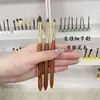 Pincel Detalle Cónico de Pelo de Cola de Lobo Amarillo para Debajo de los Ojos y Detalles de Delineador, Iluminando las Comisuras Internas de los Ojos y Difuminando las Bolsas Lagrimales, Pincel de Maquillaje Cangzhou