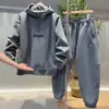 Novo Conjunto Esportivo Casual com Design de Letras, Forrado com Fleece para Outono e Inverno, Moletom Americano Pesado com Capuz e Meio Zíper e Calça de Moletom