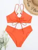 2027 Nuevo bikini de traje de baño de color sólido sexy para mujer de dos piezas, transfronterizo europeo y americano de Amazon