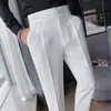 Pantalones de traje de primavera y otoño para hombre, rectos, con volantes napolitanos, guapos, de cintura alta, pantalones de traje pequeños, estilo británico, corte ajustado, pantalones de moda para estilista
