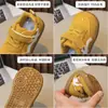 Zapatos Forrest Gump para Niños 2025 Primavera y Otoño Nuevo Estilo Zapatillas de Colores Bloqueados a la Moda para Niñas Zapatos Casuales para Entrenamiento de Ballet