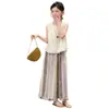 Conjunto de Verano para Niñas 2026 Nuevo Elegante Infantil Delgado Sin Mangas Hueco Top y Pantalones de Pierna Ancha Conjunto de Dos Piezas