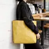 Bolsa de papel Tyvek impresión de logo personalizada impermeable ecológica souvenir de empresa bolso de mano hecho a medida
