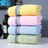 Toalha de Algodão Puro, Fio 32, Absorvente, Espessa, Atacado do Fabricante, Compra para Empresa, Cor Lisa, Toalha Doméstica 100% Algodão, Brinde com Logotipo