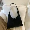 Bolso de axila retro de alta gama transfronterizo para mujer 2025 Nuevo Bolso de hombro simple de gran capacidad Versátil