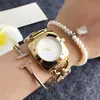 Reloj de Lujo Ligero Dorado para Mujer Esfera Negra Correa de Cadena Personalizada Diseño Reloj para Mujer Accesorios de Moda Reloj E-Commerce Reloj