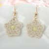 Aretes de Girasol Tejidos de Invierno Mori Aretes Lindos de Temperamento Femenino Hechos a Mano Gancho para la Oreja Dulce Flor Lana