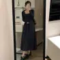 Vestido Patchwork Quadrado Plissado Estilo Casual para Mulheres no Outono e Inverno, Transfronteiriço, Ajuste na Cintura, Emagrecedor, Elegante, Vestido Longo Evasê para Camadas