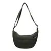 Bolso tipo dumpling casual nuevo para mujer, bolso de hombro casual versátil para el día a día, bolso cruzado portátil de alta gama para viajes