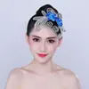 Jiaozhou Yangko tocado abanico apertura danza plaza danza cuadrada tocado de plaza danza clásica folclórica latina actuación de danza cuadrada por Mai Taibao