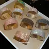 Brillo Estelar~Pulsera Redonda Multicapa Incrustada con Diamantes, Lujo Ligero y Sensación de Alta Gama, Estilo Elegante Femenino, Joyería de Mano de Moda para Mujeres