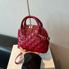 Bolsa Feminina Texturizada de Comércio Exterior Tendência 2025 Nova Concha Xadrez Embossada Versátil Bolsa de Ombro Subarmadura Bolsa de Mão Feminina