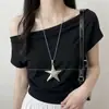 Versátil collar de alta gama estilo vacacional para mujer, diseño moderno y de lujo ligero, cadena para suéter, cadena para clavícula de estrella de mar estilo coreano, cadena para el cuello