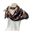 Bufanda Chal Cuadrado de Imitación Seda con Estampado de Cadena de Moda Bufanda para Cuello Bufanda para la Cabeza Bufanda de Seda Bufanda para Mujer