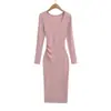 Estilo suave escote de corazón de melocotón vestido de color liso para mujer otoño nuevo diseño sentido entallado a la cintura ajustado temperamento ceñido a la cadera falda de longitud media