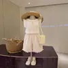 En stock Ropa infantil 2026 Verano Nuevo Estilo Coreano para Niñas Pequeñas Camiseta con Mangas de Encaje y Volantes Pantalones de Algodón con Encaje y Estilo Linterna