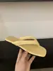 Chuyuji 2026 Primavera/Verão Novo Estilo Coreano Simples Nicho Sandálias de Dedo Quadradas para Mulheres para Uso ao Ar Livre