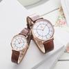 Reloj SHENGKE SHENGKE K8056 Esfera Doble Escala Simple Retro Movimiento de Cuarzo Resistente al Agua