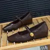 Sapatos Pretos de Salto Baixo para Mulheres 2026 Novos Sapatos de Couro Planos para Primavera e Outono Sapatos Mary Jane Franceses para Mulheres para Combinar com Saias