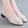 Sapatos de mãe de meia-idade, couro macio, sola macia, sapatos de couro confortáveis, sapatos de salto grosso branco arroz, 2022, novos sapatos femininos de trabalho de primavera