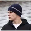 Gorro de punto forrado de forro polar de otoño e invierno transfronterizo, gorro de lana cálido unisex, gorro a rayas que cubre las orejas, gorro de punto a prueba de viento y resistente al frío