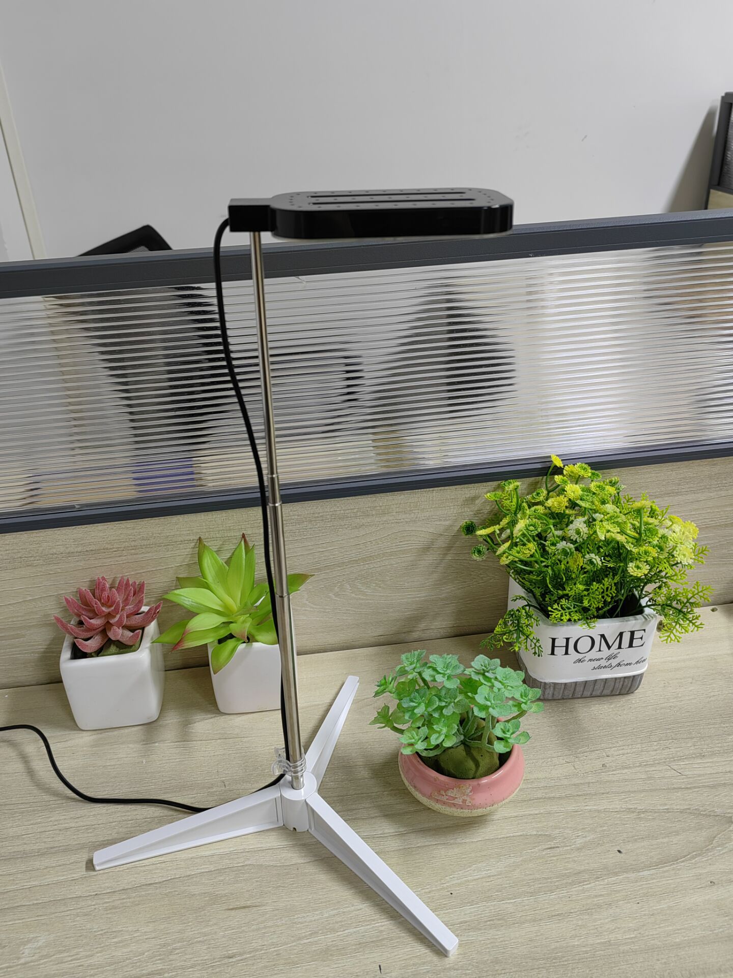 0BCD4F1030A674C8FE63F8D51E3EE2