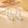 Pendientes en Forma de Bolsa Hueca Estilo Europeo y Americano, Forma de U, Simples y de Moda, Diseño de Nicho de Alta Gama, Brazaletes para Orejas Estilo Minimalista Ins
