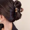 Elegante pinza para el pelo de tamaño grande para cabello grueso, pinza para el pelo simple nueva, pinza de tiburón para la parte posterior de la cabeza, accesorio para el pelo de cachorro de dibujos animados con galleta
