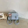 Bolsa Feminina de Nicho de Alto Padrão, Novo Modelo Verão 2026, Bolsa Quadrada Pequena de Ombro Cruzado, Mochila Multifuncional Transfronteiriça