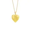 Colgante de Caja de Fotos de Corazón Simple y de Alta Gama Europeo y Americano Joyería Fotográfica Personalizada que No se Desvanece Collar con Marco de Fotos de Oro de 18 Quilates para Mujeres