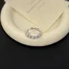 Anillo de Perla con Diseño de Nicho Ins Coreano Banda Ancha Apilable Ajustable Accesorio Femenino de Estilo Frío de Gama Alta