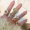 Anillo de Diamantes de Colores Perla Gota de Aceite Estilo Palacio para Mujer, Artesanía Pesada, Lujo Ligero, Temperamento Vintage, Anillo de Moda Único y Moderno