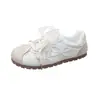 Zapatillas de entrenamiento alemanas de suela plana para mujer, nuevo modelo primavera-verano 2026, zapatillas casual populares, zapatillas blancas versátiles