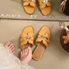 Nuevas Sandalias de Mujer Estilo 2026 para Usar con Faldas, Punta Abierta Hebilla de Viaje Sandalias Planas de Verano Versión Coreana