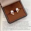 Pendientes de Plata S925 con Cierre de Aguja, Color Blanco Perla con Diamantes Completos Inspirados en el Diseño para Mujer, Modelo Popular Nuevo 2026, Pendientes de Alta Gama con un Toque de Lujo Ligero