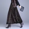 Nueva Falda de Terciopelo de Alta Calidad con Dobladillo Ancho para Mujer Otoño/Invierno 2026