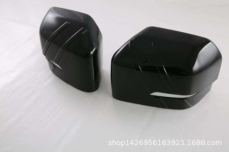M黑 (4).jpg