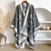 Novo Estilo Étnico Outono e Inverno Cachecol Quente de Imitação de Caxemira para Mulheres Cachecol Xale Manto Dupla Face Borboleta Acolchoado Roupa Externa