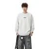 Sudadera con capucha de manga larga, panel irregular desconstruido, remaches, cuello redondo, minimalista, para primavera y otoño, top T versátil de color liso para hombre