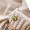 Hebilla de Anillo de Amor de Moda Diseño de Botón Metálico Hebilla en Forma de Corazón Prendas de Punto Cárdigan Suéter Traje Hebilla Decorativa
