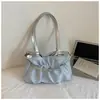 Bolso de Hombro Nuevo Estrella Primavera 2026 con Lunares y Lazo, Bolso Tote de Moda para Mujer de Gran Capacidad para Viajes y Escuela