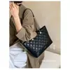 2026 Nova Moda Malha de Diamante Bolsa Grande Feminina Bolsa de Ombro Único para o Trabalho Bolsa Tote Bolsas de Nicho
