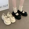 Zapatos Mary Jane de piel para niña con suelas gruesas y aumento de altura, nuevo estilo verano 2026, lazo dulce, corte bajo, elegantes zapatos de vestir